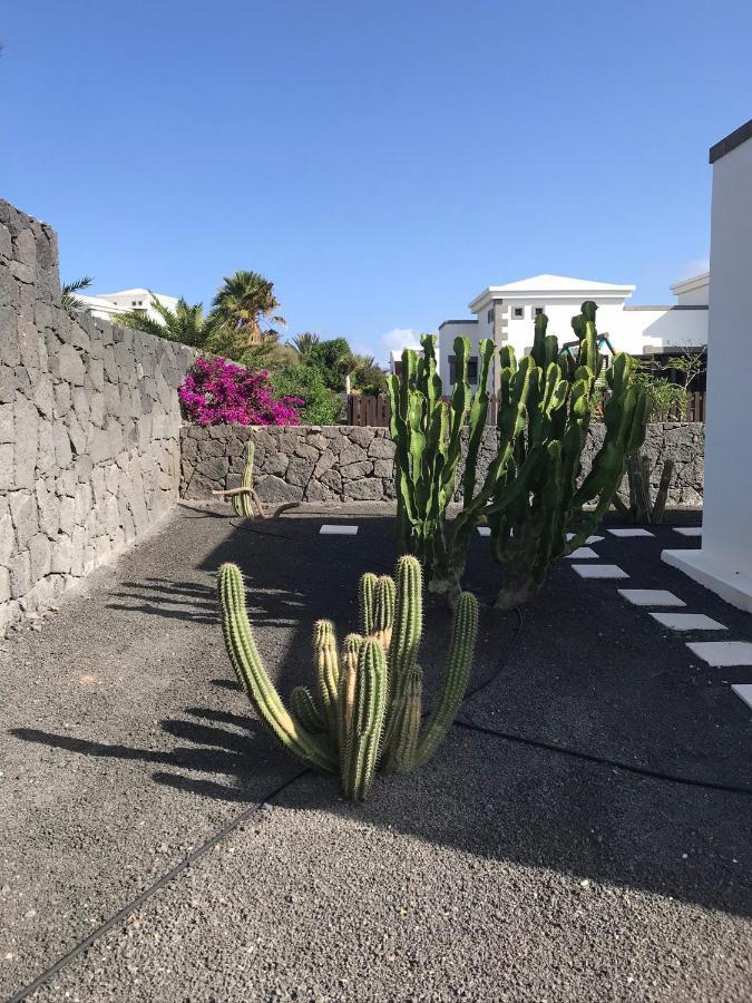Villa Alejandro Playa Blanca  Exterior photo