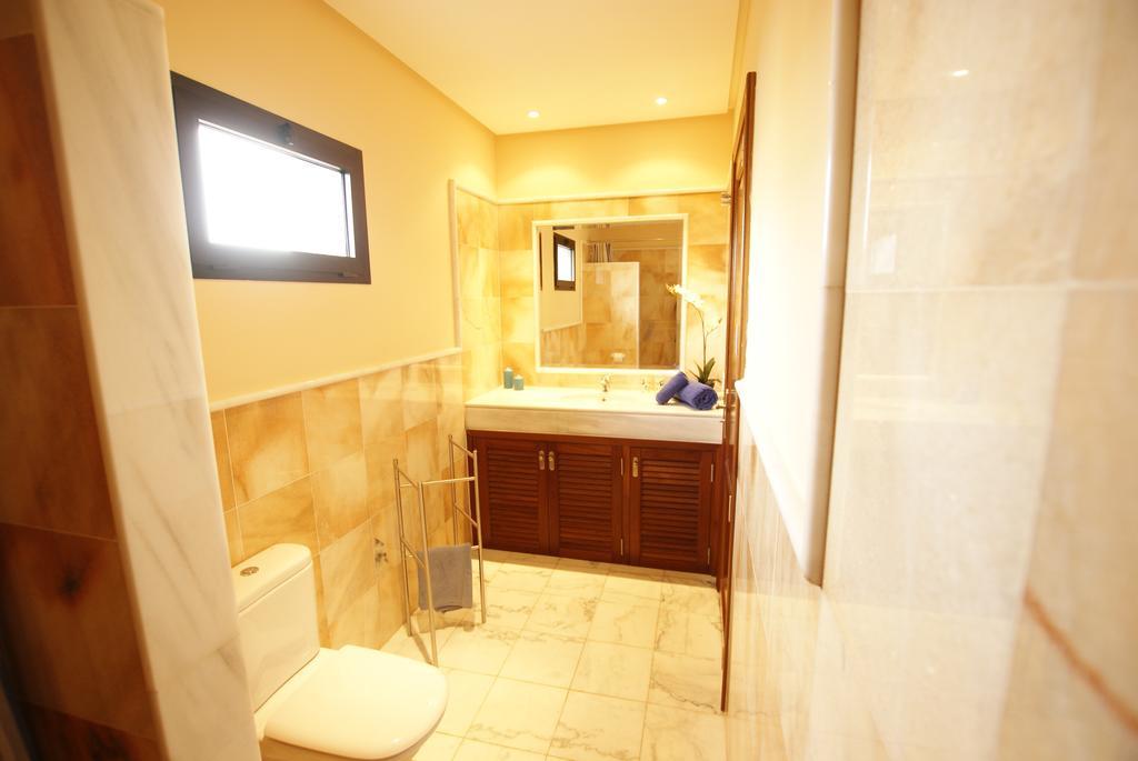 Villa Alejandro Playa Blanca  Room photo